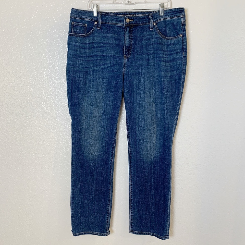 Chico's Girlfriend Slim Leg Jean Womens Size 16R So Slimming Blue Denim Whisker